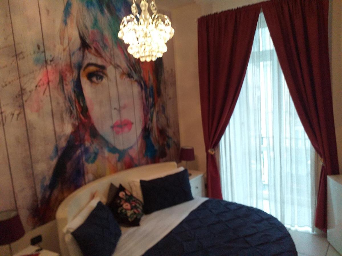Bed and Breakfast Beb Pantarei Neapel Exterior foto