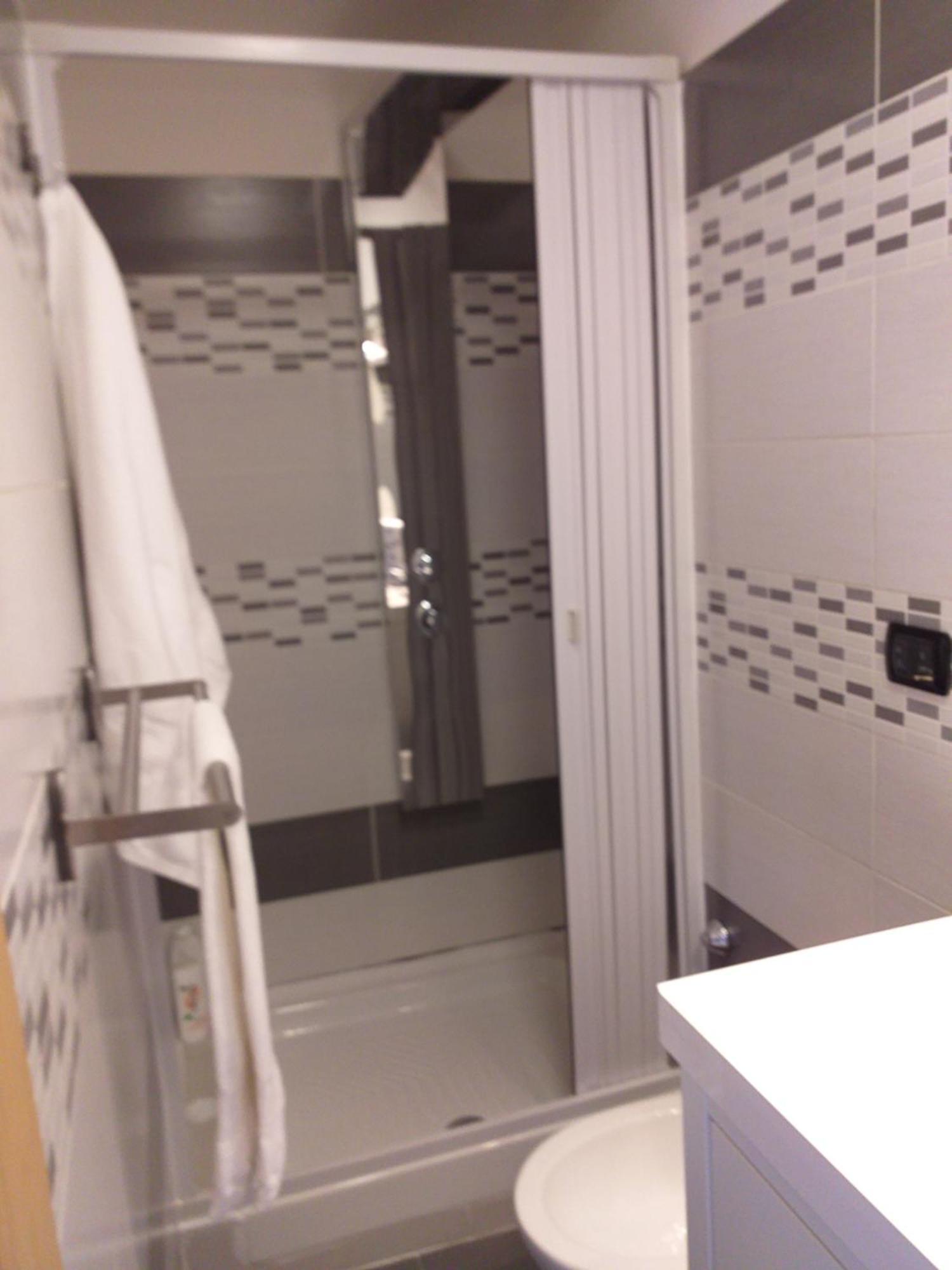 Bed and Breakfast Beb Pantarei Neapel Zimmer foto